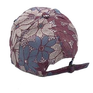 Casquette de soleil élégante en dentelle avec maille florale et boucle réglable