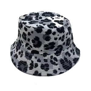 Chapeau bob imprimé léopard dégradé pour femme offrant une protection solaire en été