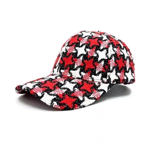 Outdoor warm baseball cap featuring red and black houndstooth pattern tweed fabric