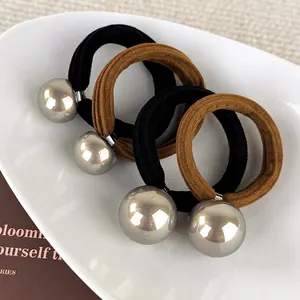 Lot d'élastiques à cheveux avec grandes perles métalliques argentées noir et marron
