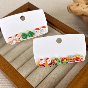 Lot de 6 paires de boucles d'oreilles de Noël avec bonshommes de neige et sapins