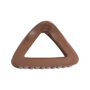 Pince à cheveux triangle marron foncé en acrylique brillant pour queue de cheval haute