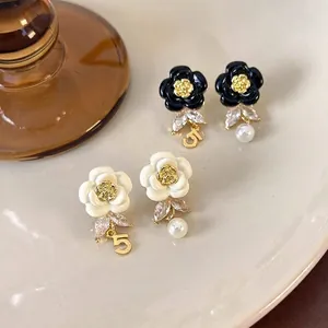 French Retro Camellia Enamel Stud Earrings With Number 5 Pendant Artificial Pearl Accents Copper Gold Plated Asymmetric Earrings Women