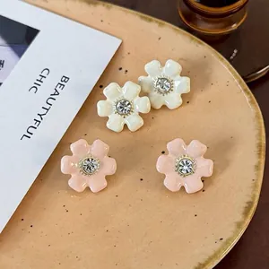 Boucles d'Oreilles Clous en Émail Fleur Douce pour Femmes Alliage Strass Élégant Simple Style Coréen Bijoux Floraux