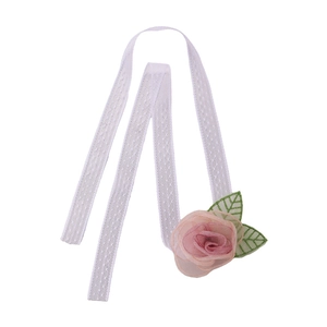 Ras de cou en dentelle française avec rose dégradée et feuilles vertes pour femme