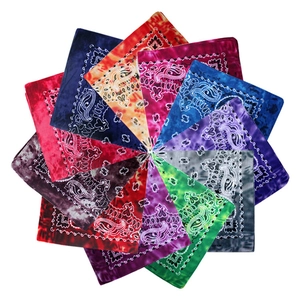 Baumwoll-Bandanas mit Paisley-Muster in verschiedenen Tie-Dye-Farben für Sport und Mode