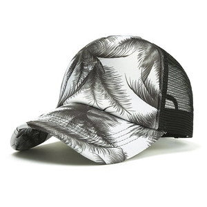 Cappello trucker unisex con stampa palme bianche e rete nera traspirante sul retro