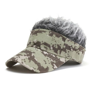 Visière de baseball camouflage créative avec perruque synthétique gris argenté en plein air