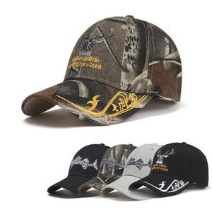Detailed deer head embroidery and slogan on camouflage baseball cap front panel
