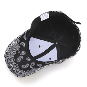 Fashionable paisley print baseball cap in black and white with premium cotton blend fabric