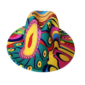 Chapeau fedora à bord plat avec motifs artistiques psychédéliques sur du feutre