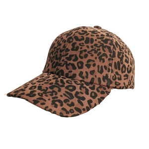 Fashionable leopard print baseball cap with six-panel structure in brown and black
