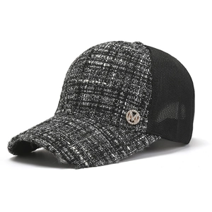 Chic tweed baseball cap with breathable mesh and crystal-encrusted gold M metal badge