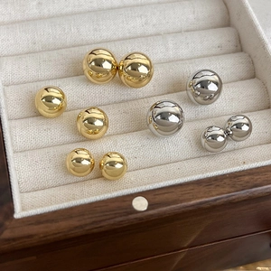 Boucles d'oreilles clous en alliage minimaliste boule poli miroir rond géométrique or argent métal boucles d'oreilles pour femmes bijoux