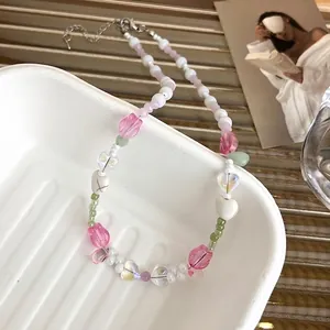 Collier de Perles en Cristal Artificiel Rose Doux Avec Pendentif Tulipe en Céramique et Cœur Bijoux de Style Coréen pour Femmes