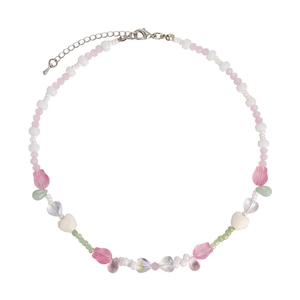 Collier de perles de cristal tulipe rose avec pendentif coeur en céramique et fermoir