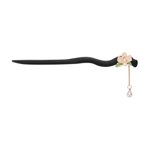 Épingle à cheveux élégante avec pampille de perle muguet et accents floraux sur noir