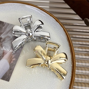 Minimalist Alloy Bowknot Hair Claw For Women Korean Style Gold Silver Electroplated Metal Bow Hair Clip Large Shark Clip Headwear