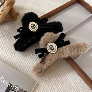 Vintage Plush Hair Claw Clip With Velvet Bow Rose Faux Artificial Pearl Elegant Faux Fur Large Shark Clip Winter Hair Accessories For Women