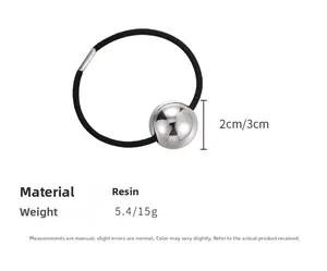 Vue détaillée de l'élastique à perle argentée en résine avec options de diamètre 2cm/3cm