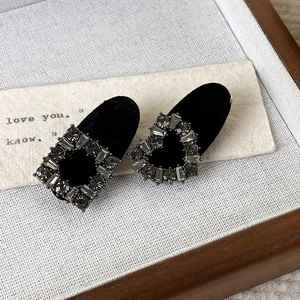 Vintage velvet heart and square hair clips with sparkling grey rhinestones for women