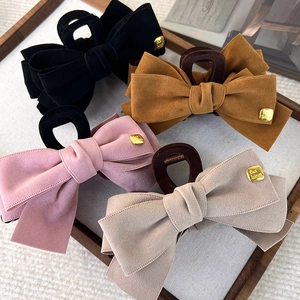 Vintage Maillard Style Velvet Bow Hair Claw Clip Large Handmade Fabric Hair Clamp Fashion Elegant Headpiece Hair Accessory For Women