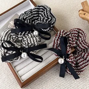 Vintage Tweed Bowknot Scrunchie With Faux Artificial Pearl Pendant Chanel Style Knitted Hair Tie For Women Hair Accessories