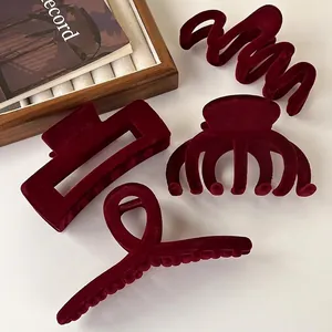 Damen Weinrot Beflockt Haarkralle Elegant Große Acryl Haarklammer Weinrot Matt Samt Finish Haarschmuck