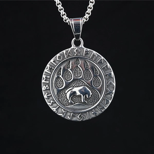 Nordic Viking Bear Paw Pendant Necklace For Men Women Titanium Steel Round Rune Compass Hip Hop Ethnic Jewelry Vintage Silver