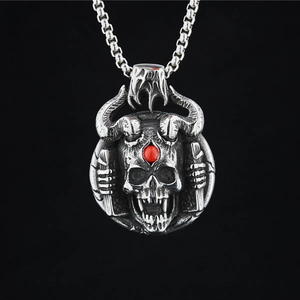 Retro Punk Titanium Steel Skull Pendant Necklace With Horns Sun Pattern Red Rhinestone Gothic Hip Hop Jewelry For Men Women
