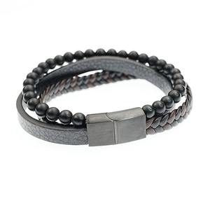 Bracciale in pelle a tre strati con perle laviche e chiusura magnetica in metallo