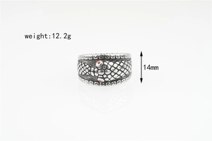 Retro silver snake skin ring with red gemstone, 14mm width and 12.2g weight details