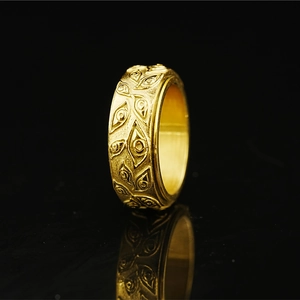 Titanium steel Eye of Horus ring with gold plating and detailed relief carvings
