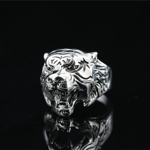 Polished stainless steel roaring lion head ring with bold hip hop style design
