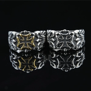 Retro punk hollow Maltese cross ring in silver and gold tones with vintage oxidized finish