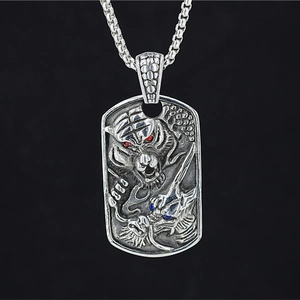 Collier Pendentif Dragon Tigre en Relief en Acier Inoxydable Vintage Avec Strass Pour Homme Bijoux Gothique Punk