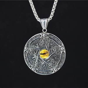 Collier Pendentif Pentagramme Œil de Dragon Gothique Vintage Crâne en Relief Acier Inoxydable Hip Hop Punk Chaîne pour Hommes Femmes