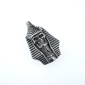 Pendentif crâne de pharaon égyptien vintage en métal noir et argent de style gothique