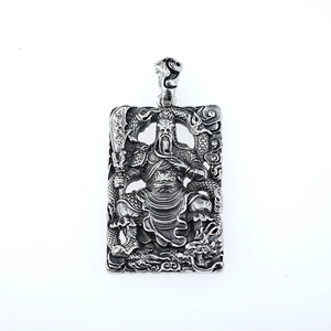 Retro stainless steel Guan Yu pendant necklace with intricate relief and dragon details