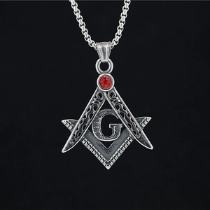 Vintage Stainless Steel Freemasonry Pendant Necklace For Men Red Rhinestone G Letter Square Compasses Distressed Hip Hop Jewelry