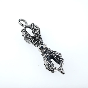 Retro Vajra Pestle pendant in vintage silver finish with intricate Buddhist carvings