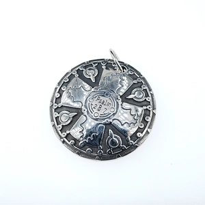 Retro silver circular shield pendant necklace with cross and Psalm 28:7 engraving
