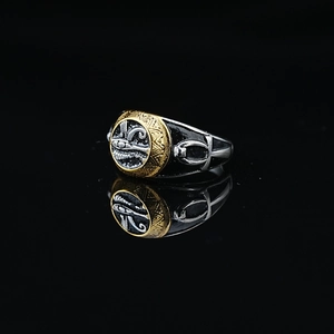 Bague en Acier Titane Totem Œil d'Horus et Scorpion pour Hommes Vintage Religieux Hip Hop Punk Biker Bague Chevalière Bijoux