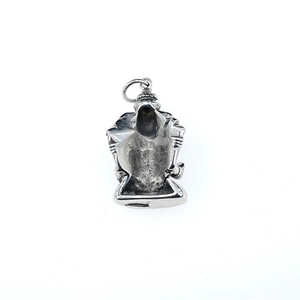 Pendentif vintage en acier inoxydable oxydé avec design de dieu éléphant Ganesha