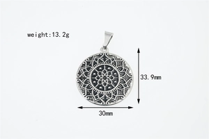 Pendentif lotus mandala rétro avec poids de 13,2g et largeur de 30mm spécifiés