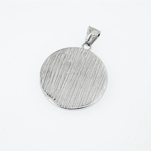 Vintage Viking bear paw pendant necklace in brushed stainless steel with silver finish