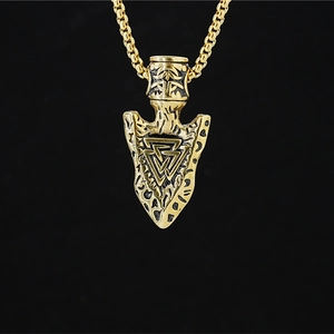Collana con ciondolo a freccia vichinga dorata vintage con simbolo Valknut su nero