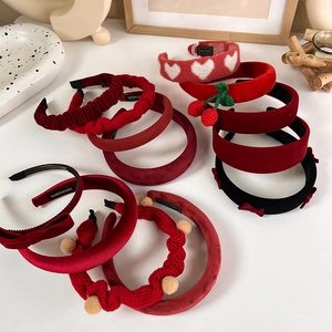 Lot de serre-têtes festifs rouges et noirs avec nœuds et motifs de cœurs
