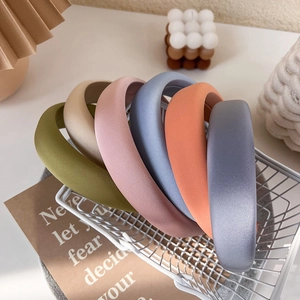 Lot de 6 serre-têtes en satin coloré avec éponge pour volume et style élégant