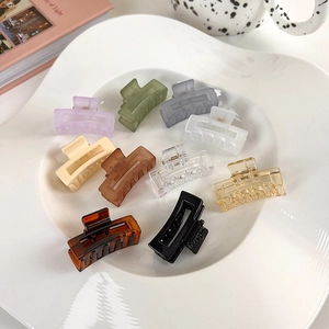 Korean Style Small Rectangle Hollow Hair Claw Clip Acrylic Matte Jelly Color Geometric Hairpin For Women Daily Styling Accessory